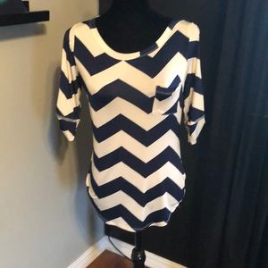 Stretchy Chevron Top